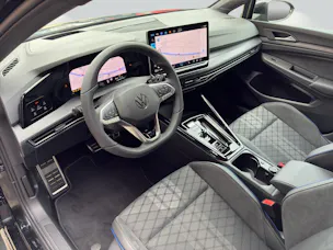 VW Golf Variant 2.0 TSI R-Line DSG 4 Motion