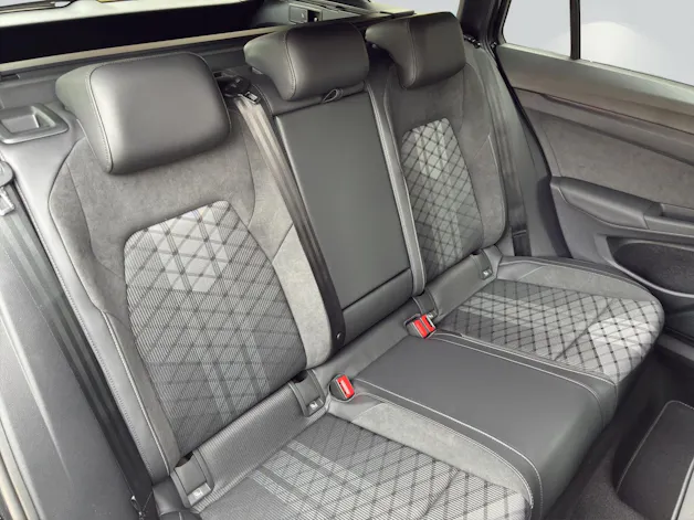 VW Golf Variant 2.0 TSI R-Line DSG 4 Motion