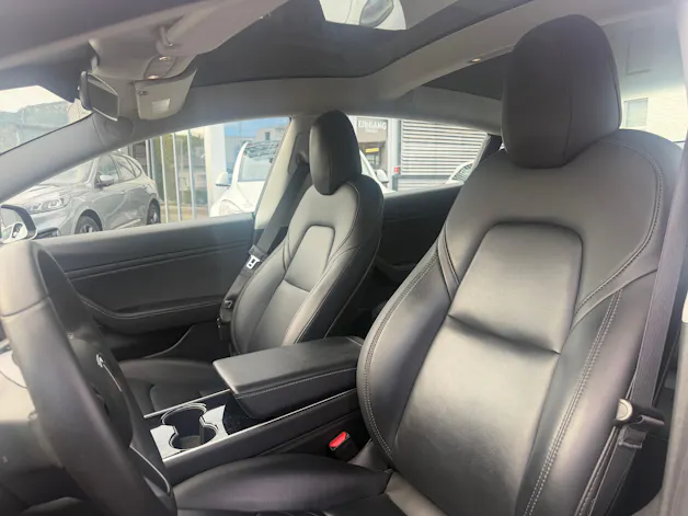 Tesla Model 3 Long Range Dual Motor AWD