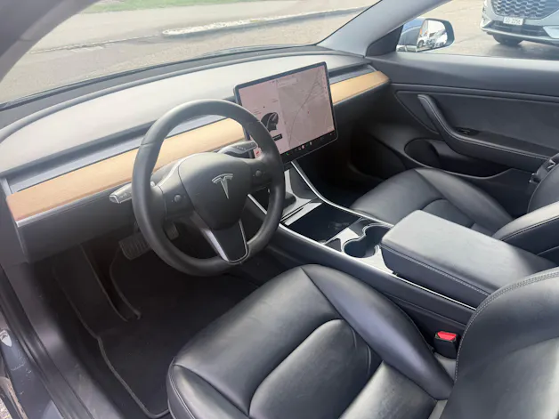 Tesla Model 3 Long Range Dual Motor AWD