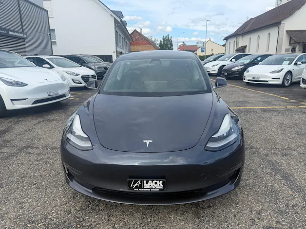 Tesla Model 3 Long Range Dual Motor AWD