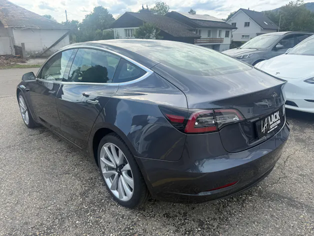 Tesla Model 3 Long Range Dual Motor AWD