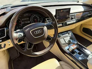 AUDI A8 4.2 V8 TDI quat. T-Tronic LWB
