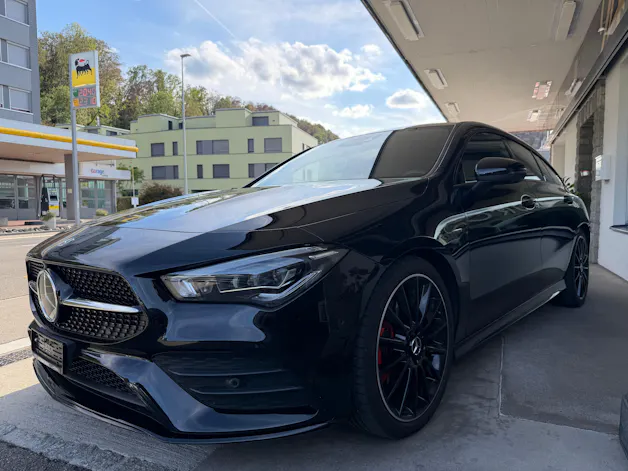 MERCEDES-BENZ CLA Shooting Brake 220 d 4Matic AMG Line