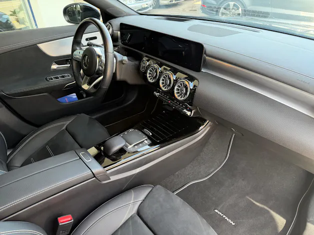 MERCEDES-BENZ CLA Shooting Brake 220 d 4Matic AMG Line