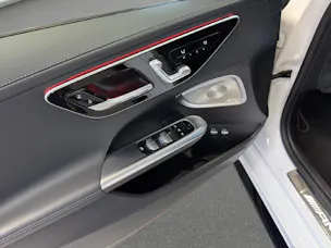MERCEDES-BENZ C 63 AMG S E Performance Kombi