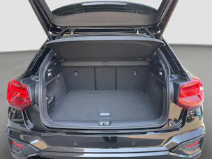 AUDI Q2 35 TFSI advanced S-tronic