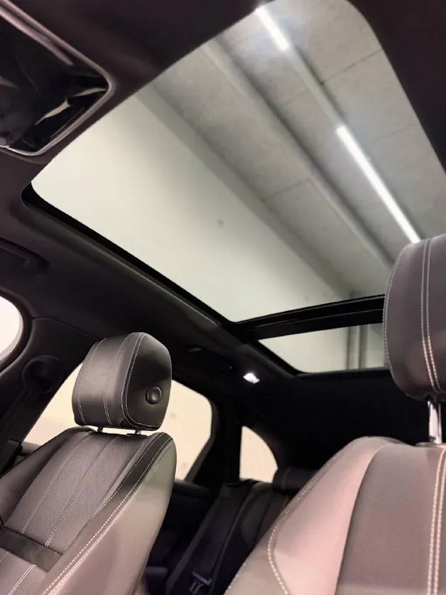 Land Rover Range Rover Velar 2.0 P400e R-Dynamic SE