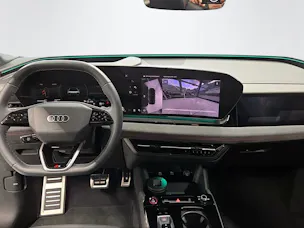 AUDI SQ6 e-tron quattro