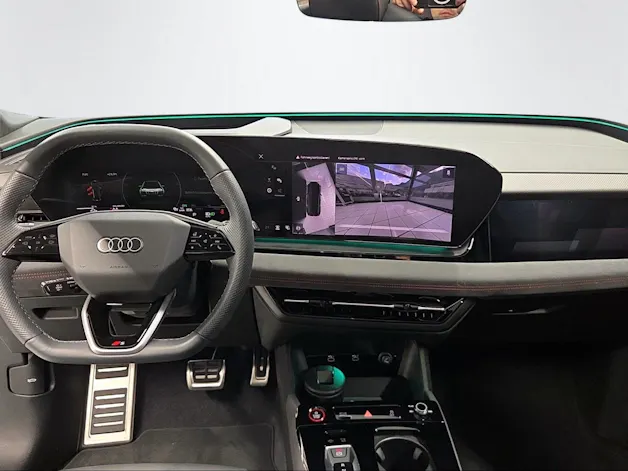 AUDI SQ6 e-tron quattro
