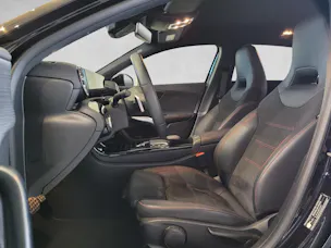 MERCEDES-BENZ A 180 AMG Line 7G-DCT