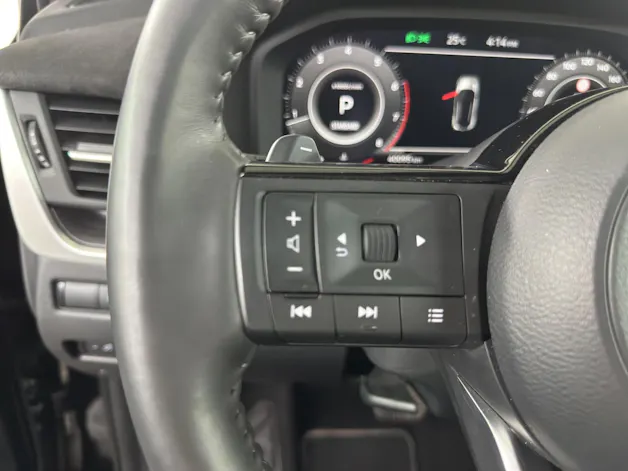 NISSAN Qashqai 1.3 DIG-T MHEV Tekna+ Xtronic 4x4
