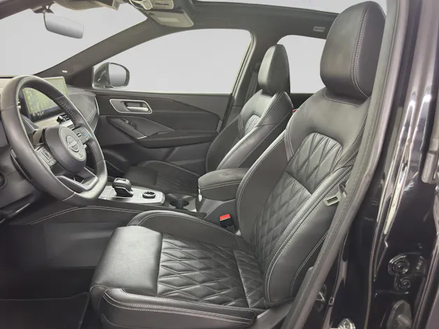 NISSAN Qashqai 1.3 DIG-T MHEV Tekna+ Xtronic 4x4