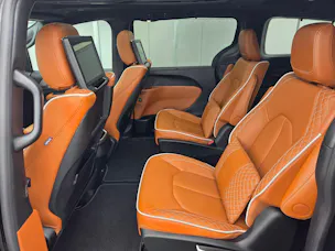 CHRYSLER 3.6 V6 4x4 Limited S 291 PS / 7-Plätzer