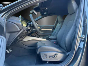 AUDI A5 Avant e-hybrid quattro Attraction 220 kW S tronic