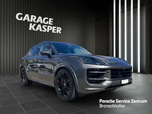 PORSCHE Cayenne GTS