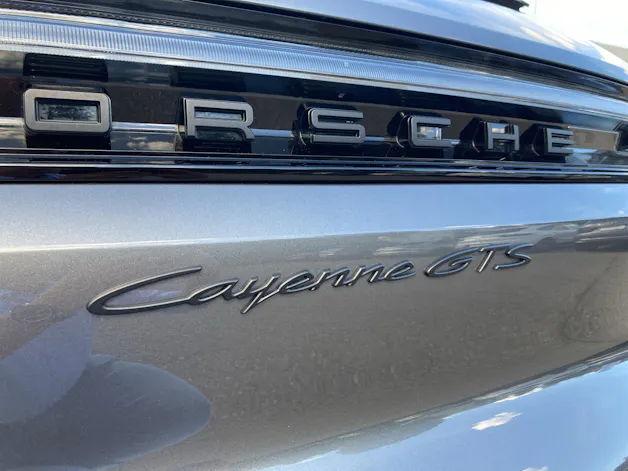 PORSCHE Cayenne GTS