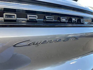PORSCHE Cayenne GTS
