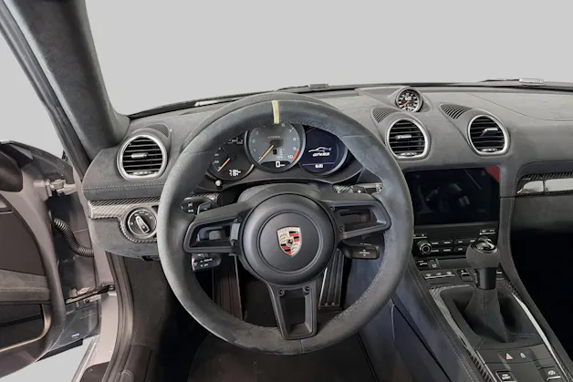 PORSCHE 718 Cayman GT4 RS PDK