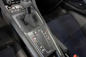 PORSCHE 718 Cayman GT4 RS PDK