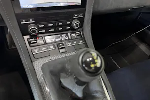 PORSCHE 718 Cayman GT4 RS PDK
