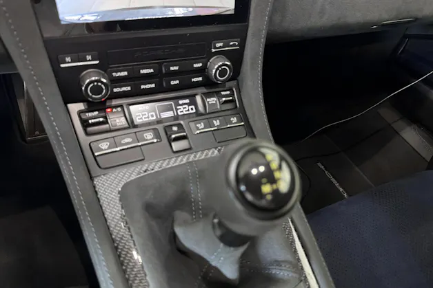 PORSCHE 718 Cayman GT4 RS PDK