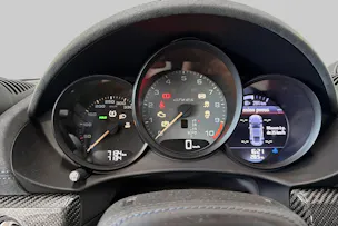 PORSCHE 718 Cayman GT4 RS PDK