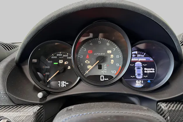 PORSCHE 718 Cayman GT4 RS PDK