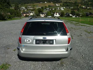 FORD Mondeo 2.0 TDDi 115 PS Ghia Kombi