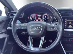 AUDI A3 Lim. 35 TFSI S-Line
