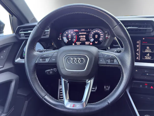 AUDI A3 Lim. 35 TFSI S-Line