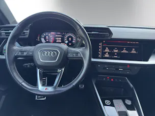 AUDI A3 Lim. 35 TFSI S-Line