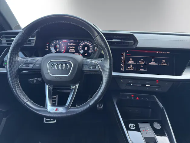 AUDI A3 Lim. 35 TFSI S-Line
