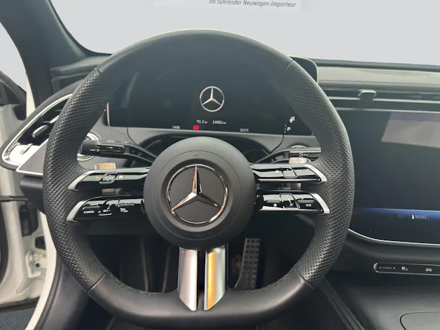 MERCEDES-BENZ E 200 AMG Line Night 9G-Tronic