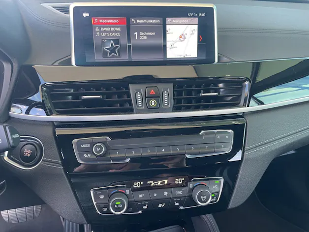 BMW X1 xDrive 25e Sport Line