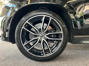 MERCEDES-BENZ GLE 450 4Matic AMG Line 9G-Tronic | CH | 7 Sitz | Airmatic | Night | Panorama | AHK |