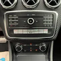 MERCEDES-BENZ A 250 AMG Line 7G-DCT *PANORAMA-DACH*