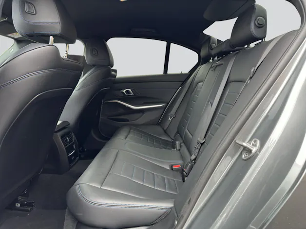 BMW 320d xDrive M Sport Steptronic