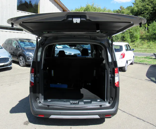 FORD Tourneo Courier 1.0 EcoBoost Active Automat