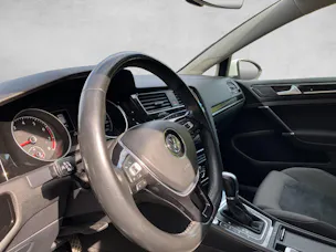 VW Golf 1.5 TSI EVO Highline DSG
