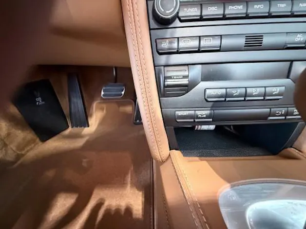PORSCHE 911 Carrera Cabrio