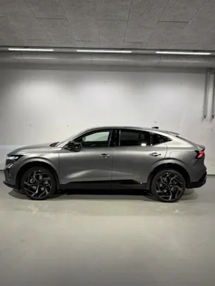 RENAULT Rafale 1.2 E-Tech Plug-in Atelier Alpine