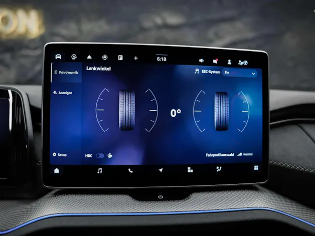 SKODA Kodiaq 2.0 TDI Sportline 4x4 *Panorama*Matrix LED*Anhängerkupplung*