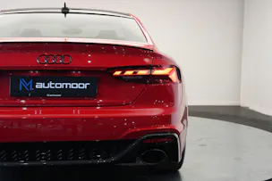 AUDI RS5 Coupé 2.9 TFSI quattro tiptronic *Competition Plus* *Carbon Paket*