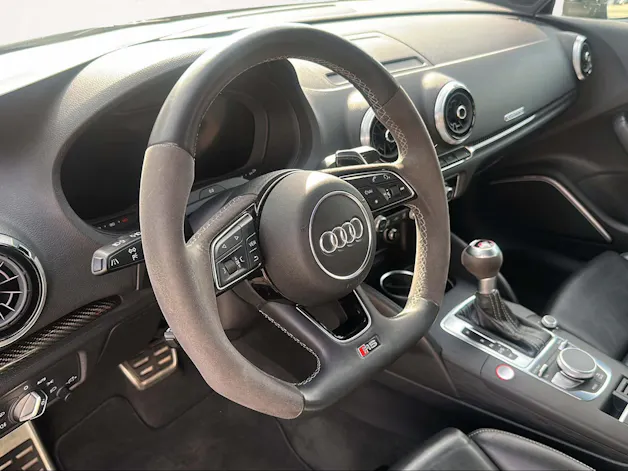 AUDI RS3 Sportback 2.5 TSI quattro S-tronic