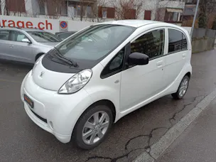 PEUGEOT iON