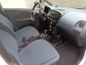 PEUGEOT iON