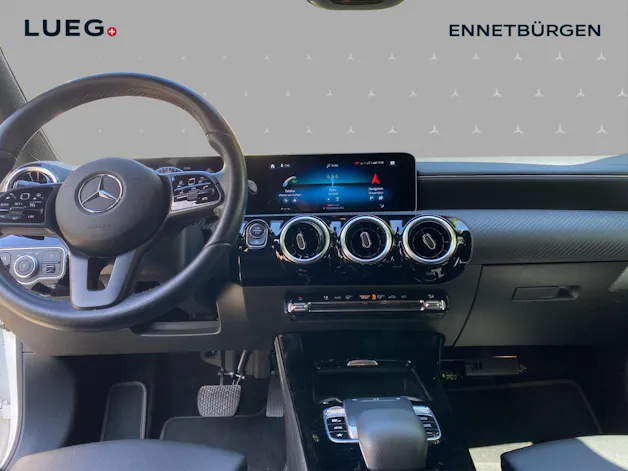 MERCEDES-BENZ A 180 d Style 7G-DCT