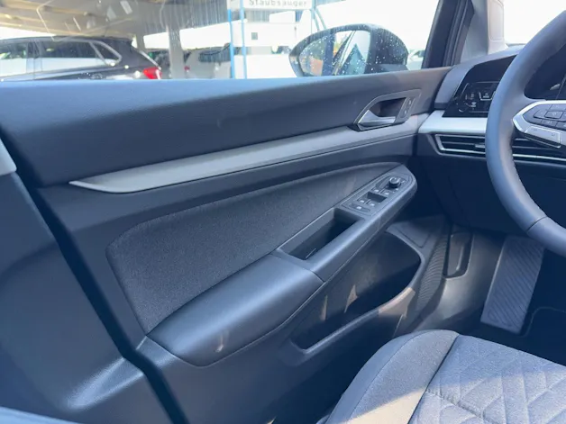 VW Golf 1.5 e TSI mHEV United DSG