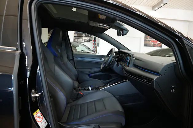 VW Golf 2.0 TSI R DSG 4Motion Akrapovič